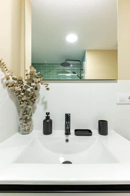 New Suite Reformada Con Excelente Ubicacion Севілья Екстер'єр фото